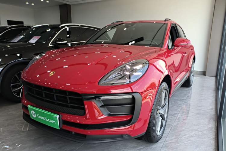 Porsche Macan 2022 — фото 1
