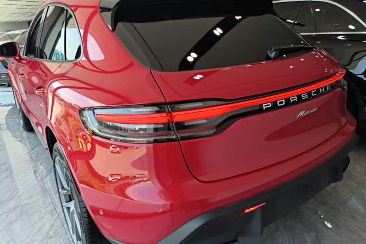 Porsche Macan 2022 — фото 4