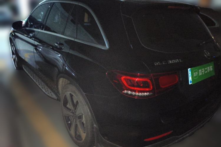 Mercedes-Benz GLC 300 L 2022 — 4