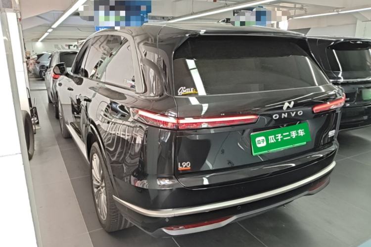 Onvo Luxeed L90 2025 — 4