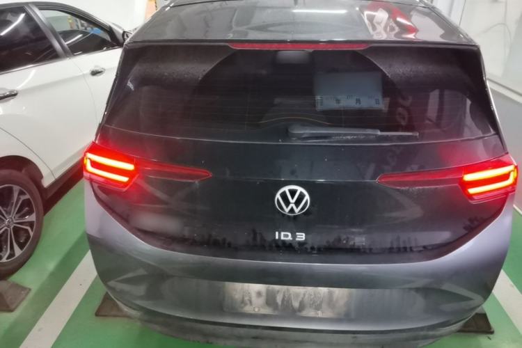 Volkswagen ID.3 2023 — 5