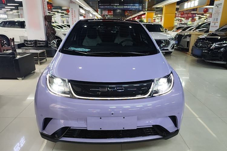 BYD Dolphin 2023 — 2