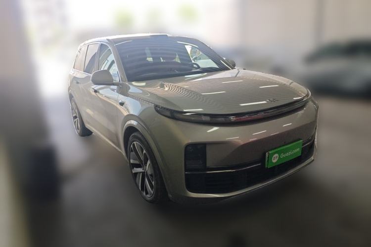 Li Auto L9 2022 — 3