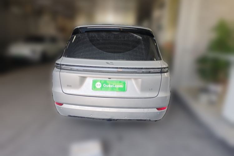 Li Auto L9 2022 — 5