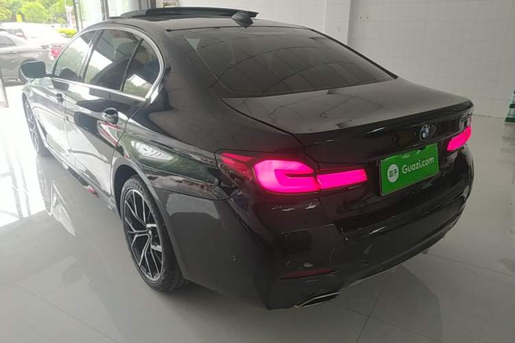 BMW 530Li 2022 — 4