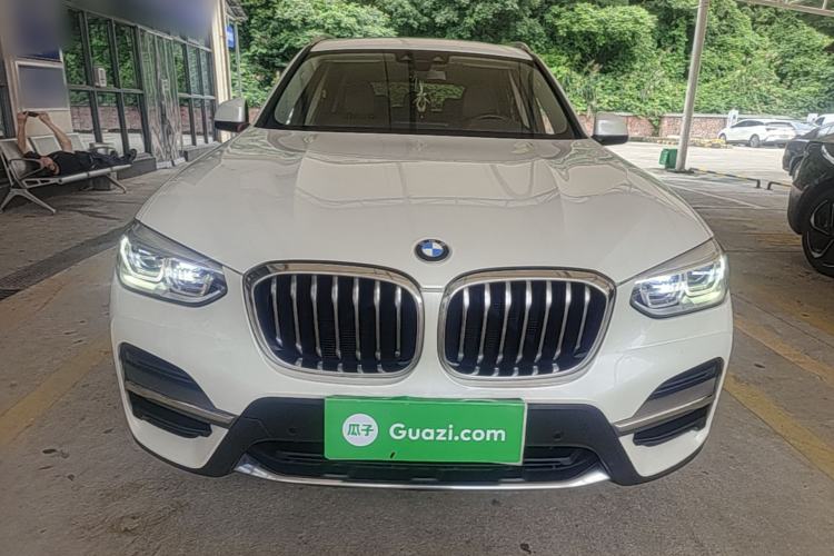 BMW X3 2021 — 2