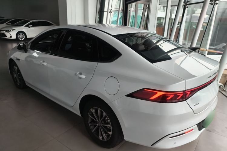 BYD Qin Plus 2023 — 4