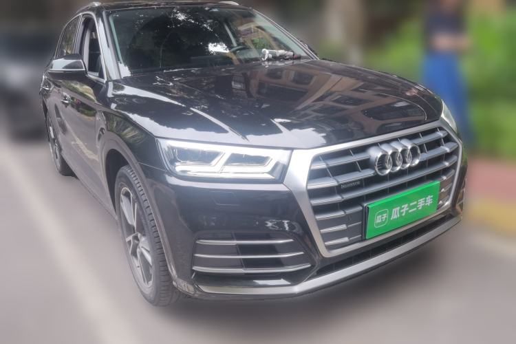 Audi Q5L 2020 — 3