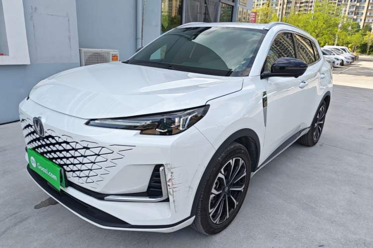 ChangAn CS55 Plus 2025 — фото 1