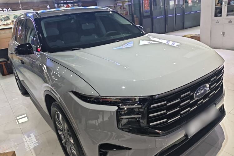 Ford Edge 2023 — 3