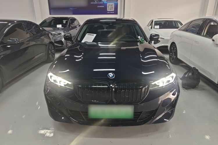 BMW i3 2024 — 2