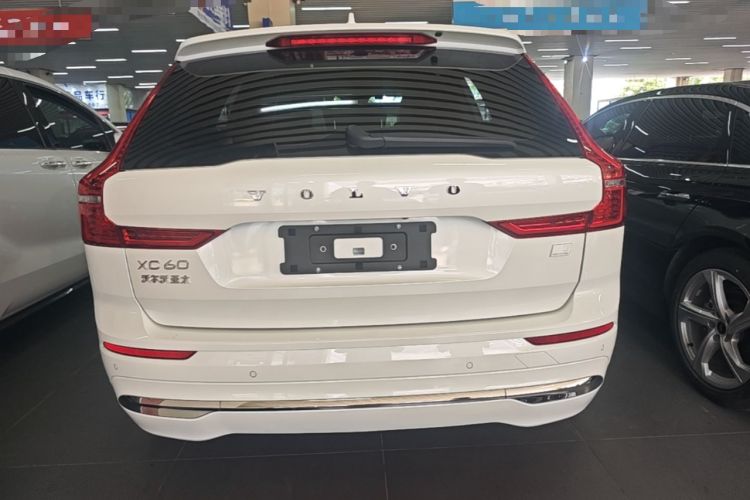 Volvo XC60 2024 — 5