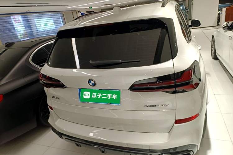 BMW X5 2023 — 5