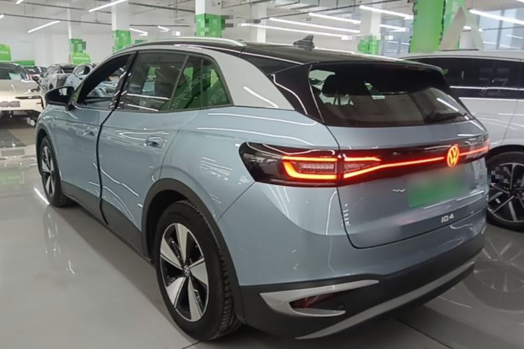 Volkswagen ID.4 2025 — 4