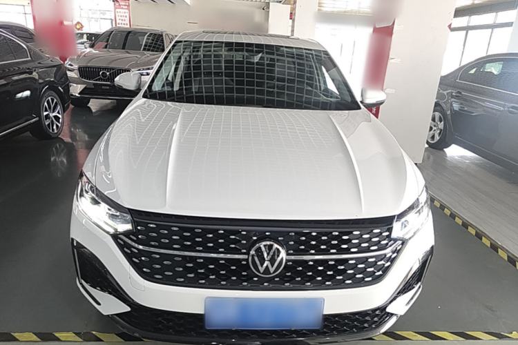 Volkswagen Lavida 2024 — 2