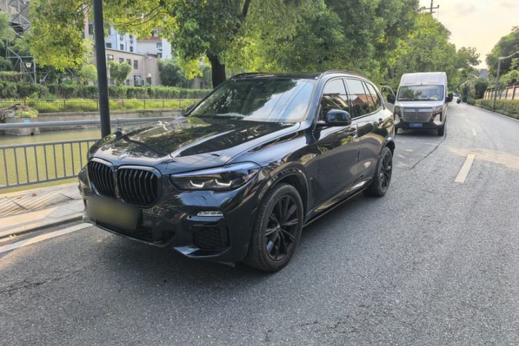 BMW X5 2020 — фото 1