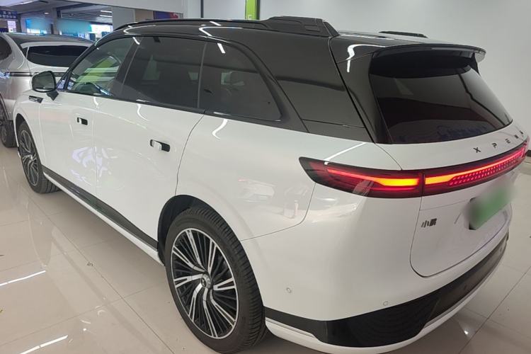 XPeng G9 2026 — 4