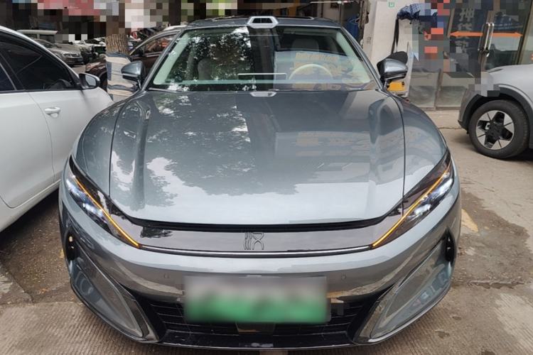 BYD Han L 2025 — 2