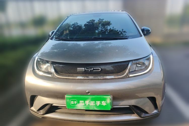 BYD Dolphin 2023 — 2