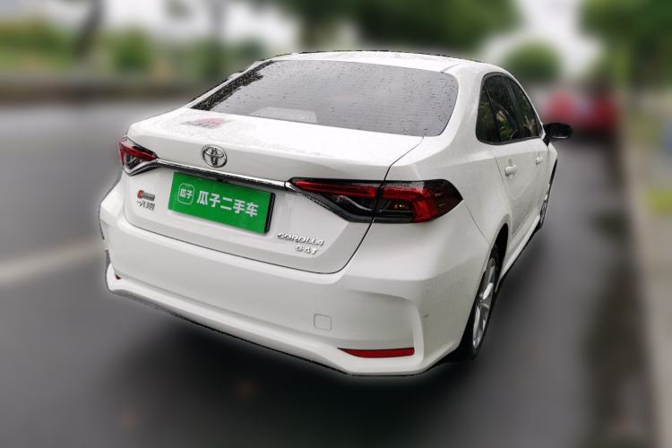 Toyota Corolla 2021 — 4