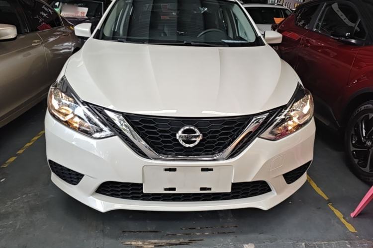 Nissan Sentra 2024 — 2