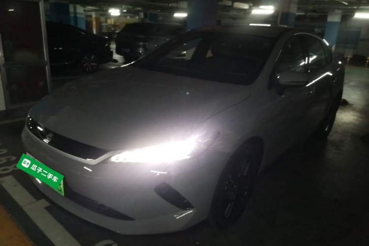 BYD Qin Plus 2025 — фото 1