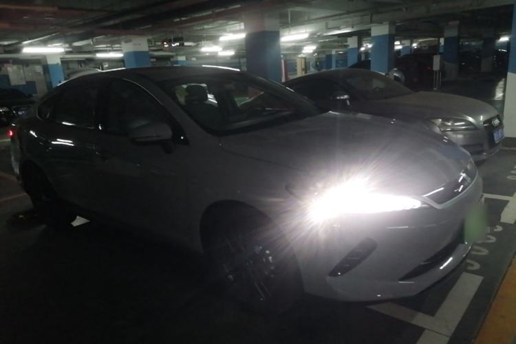 BYD Qin Plus 2025 — фото 3