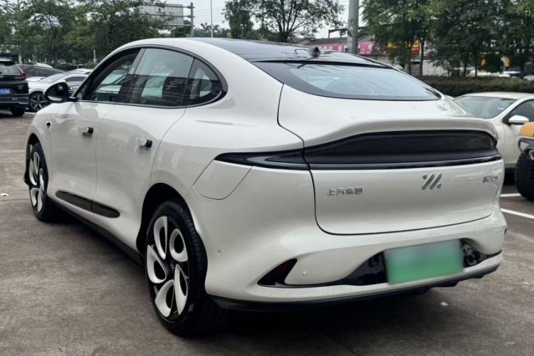 IM LS6 2023 — 5