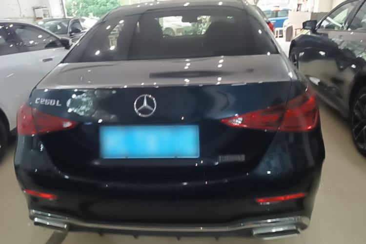 Mercedes-Benz C 260 L 2023 — фото 5