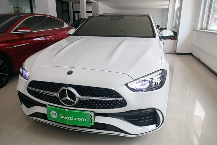 Mercedes-Benz C 350 eL 2023 — 2