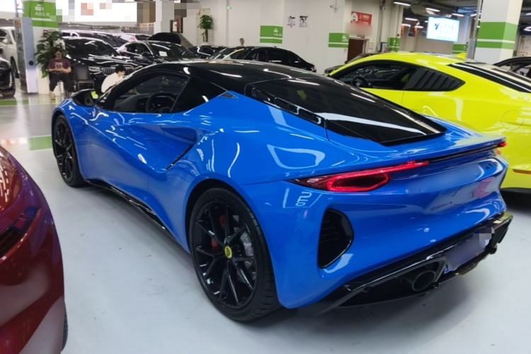 Lotus Emira 2021 — 4