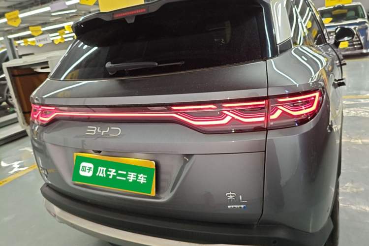 BYD Song L DM-i 2025 — фото 5