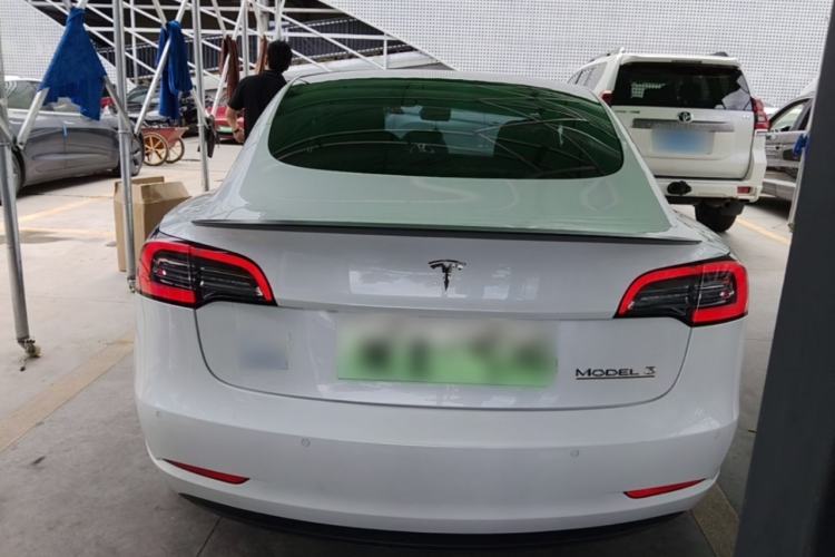 Tesla Model 3 2021 — 5
