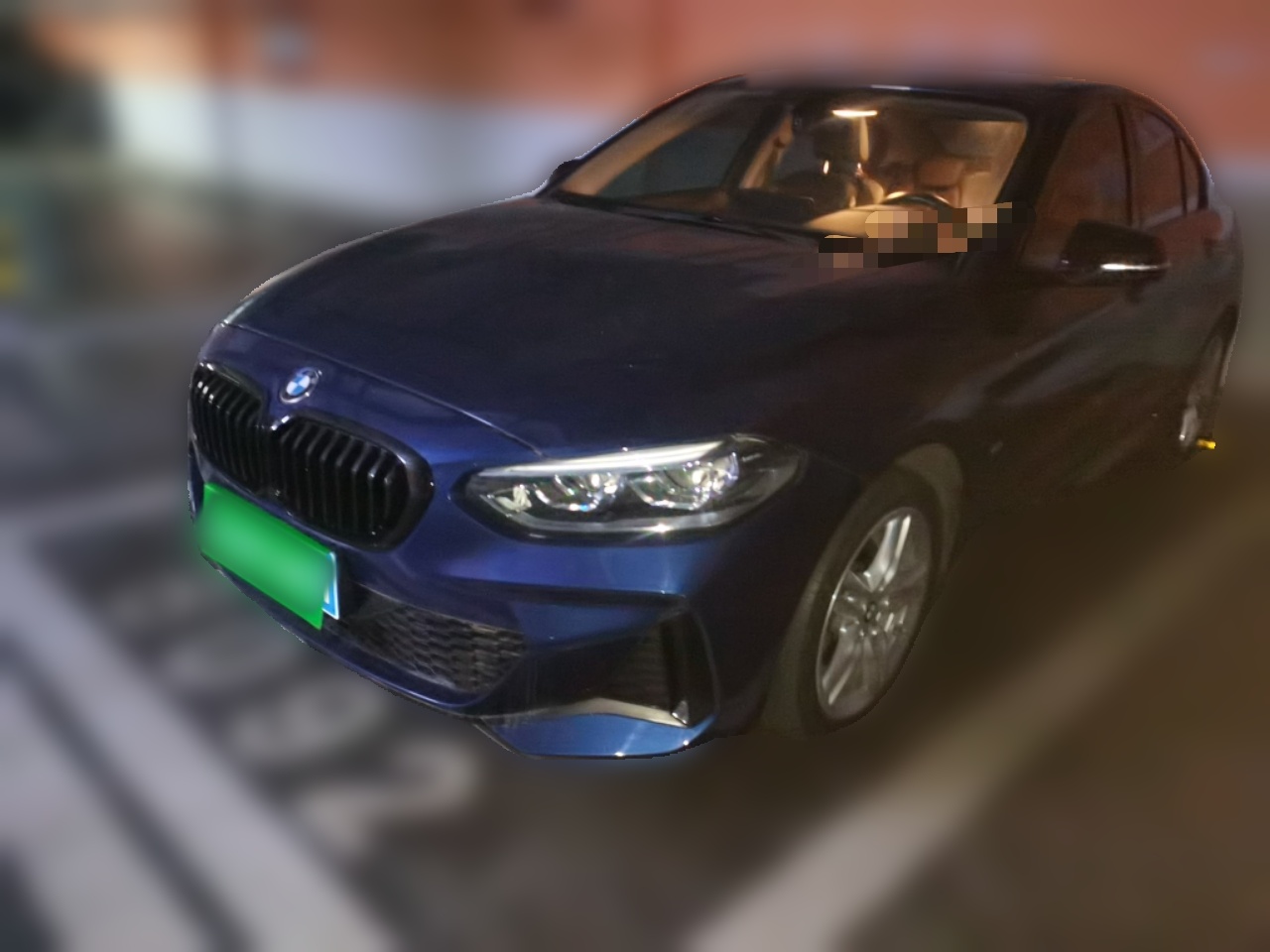 BMW 120i 2021 — фото 1