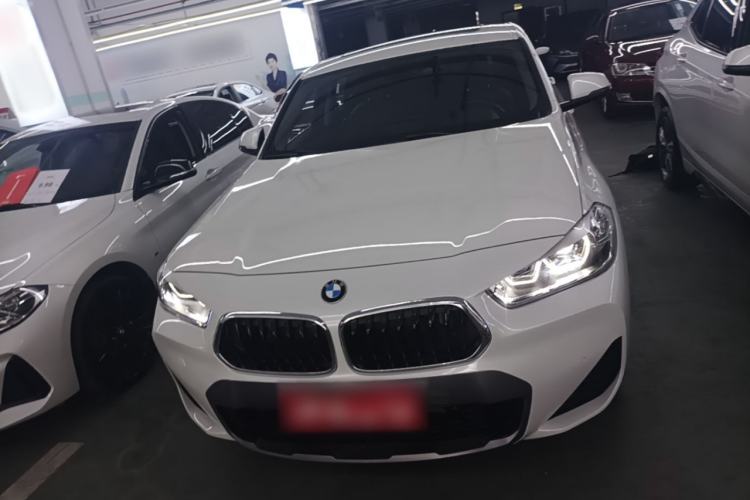 BMW X2 2021 — фото 2