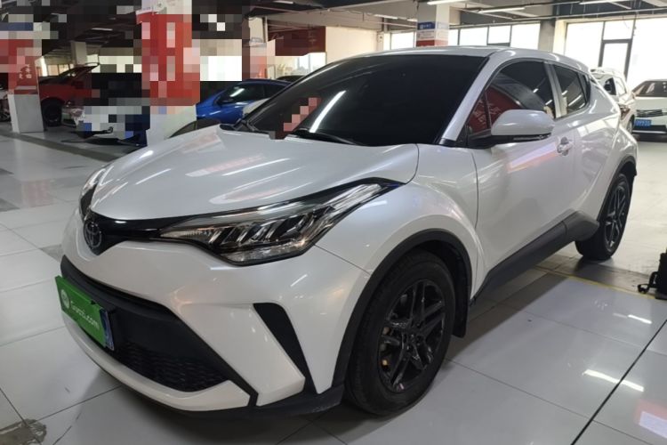 Toyota C-HR 2021 — фото 1
