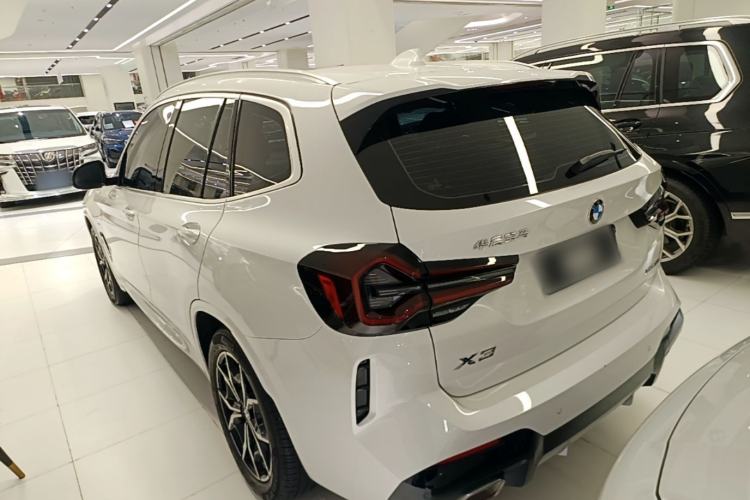 BMW X3 2022 — фото 4