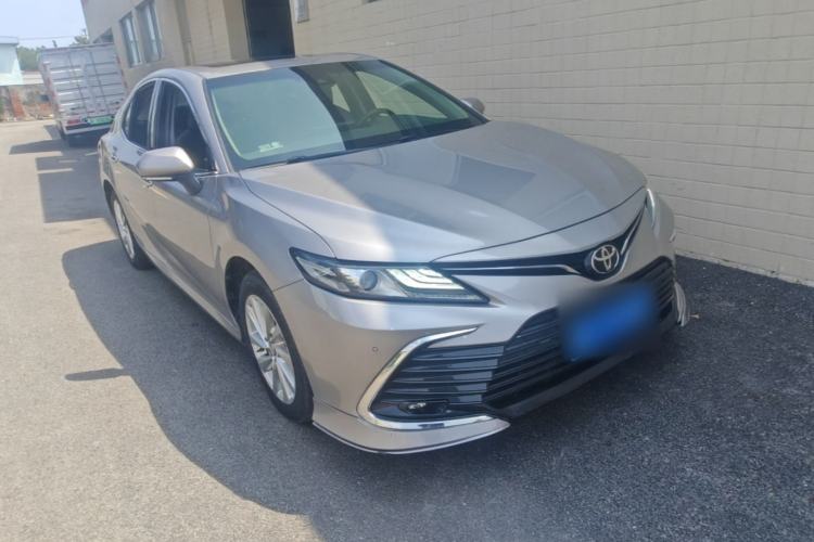 Toyota Camry 2021 — фото 3