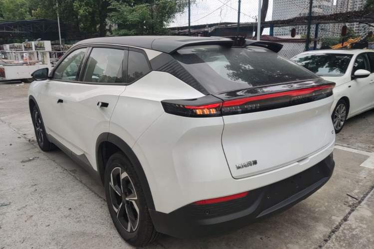 Dongfeng Aeolus aeolus l7 new energy 2025 — фото 4