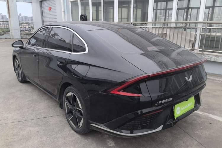 Wuling Xingguang 2023 — 4