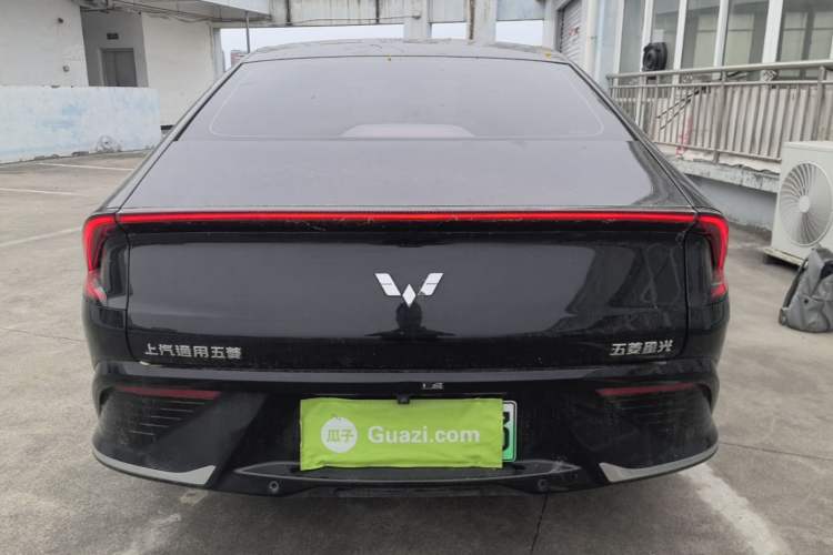 Wuling Xingguang 2023 — 5