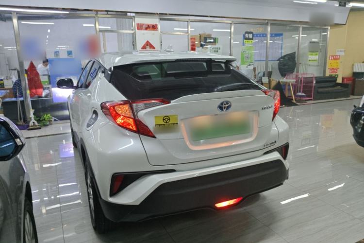 Toyota IZOA 2020 — 4