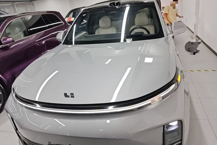 Li Auto L9 2024 — 2
