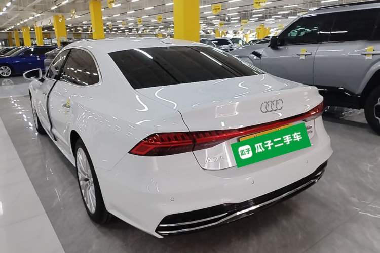 Audi A7L 2024 — фото 4