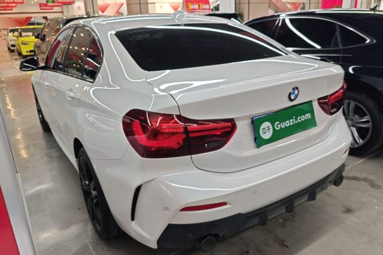 BMW 125i 2023 — 4