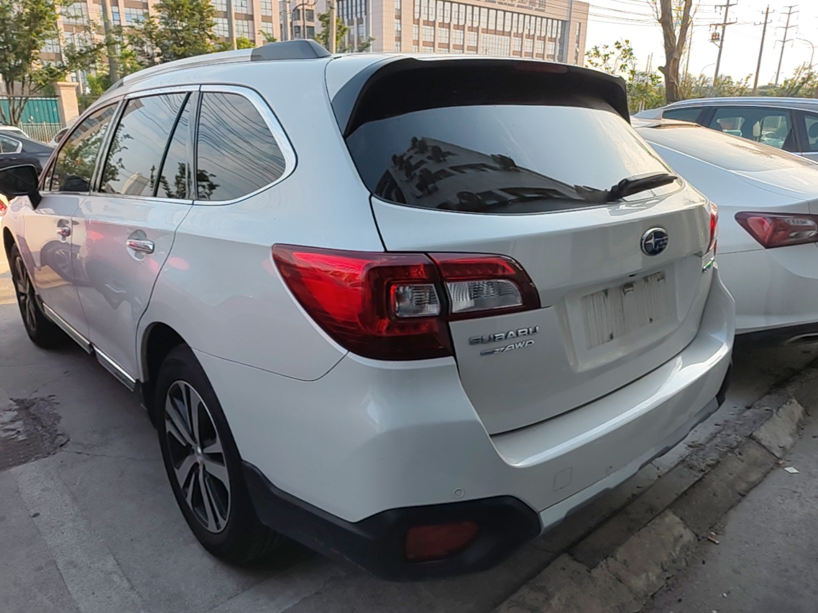 Subaru Outback 2020 — фото 4