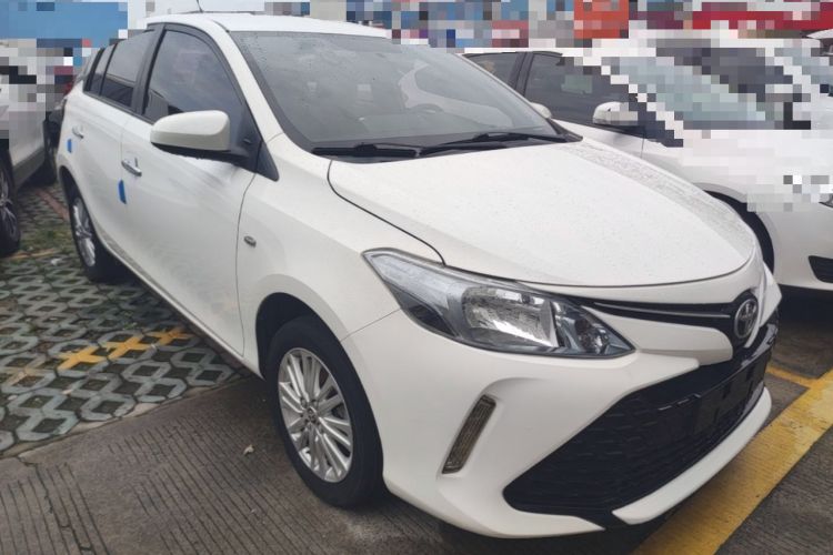 Toyota Yaris 2019 — 3