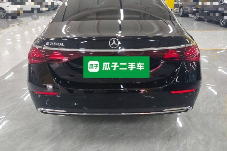 Mercedes-Benz benz e class 2025 — 5