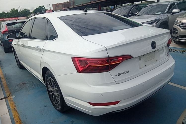 Volkswagen Sagitar 2021 — 4