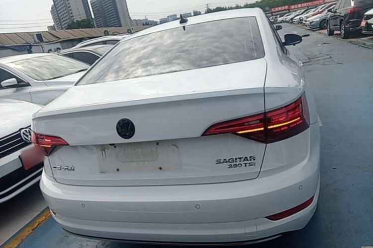 Volkswagen Sagitar 2021 — 5